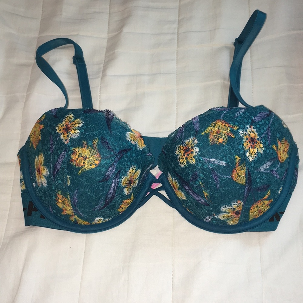 PINK date push up bra